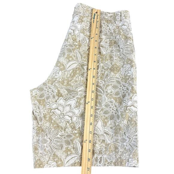 Club Room Men Shorts Size 32 Olive White Floral Flat Front Chinos Casual Coastal - Picture 12 of 12